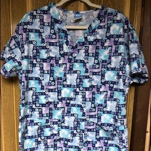 CREST SCRUBS. MEDIUM